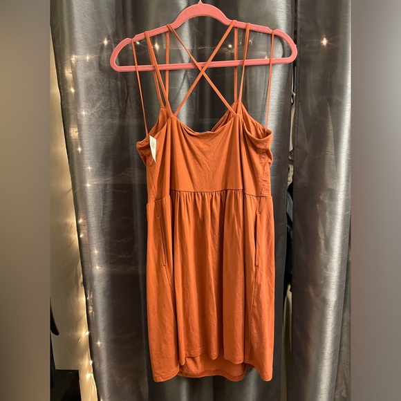 Old Navy Pink Fit & Flare Cross-Back Mini Cami Dress NWT - Picture 4 of 4
